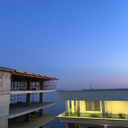 Jur Apartment Дуррес Экстерьер фото