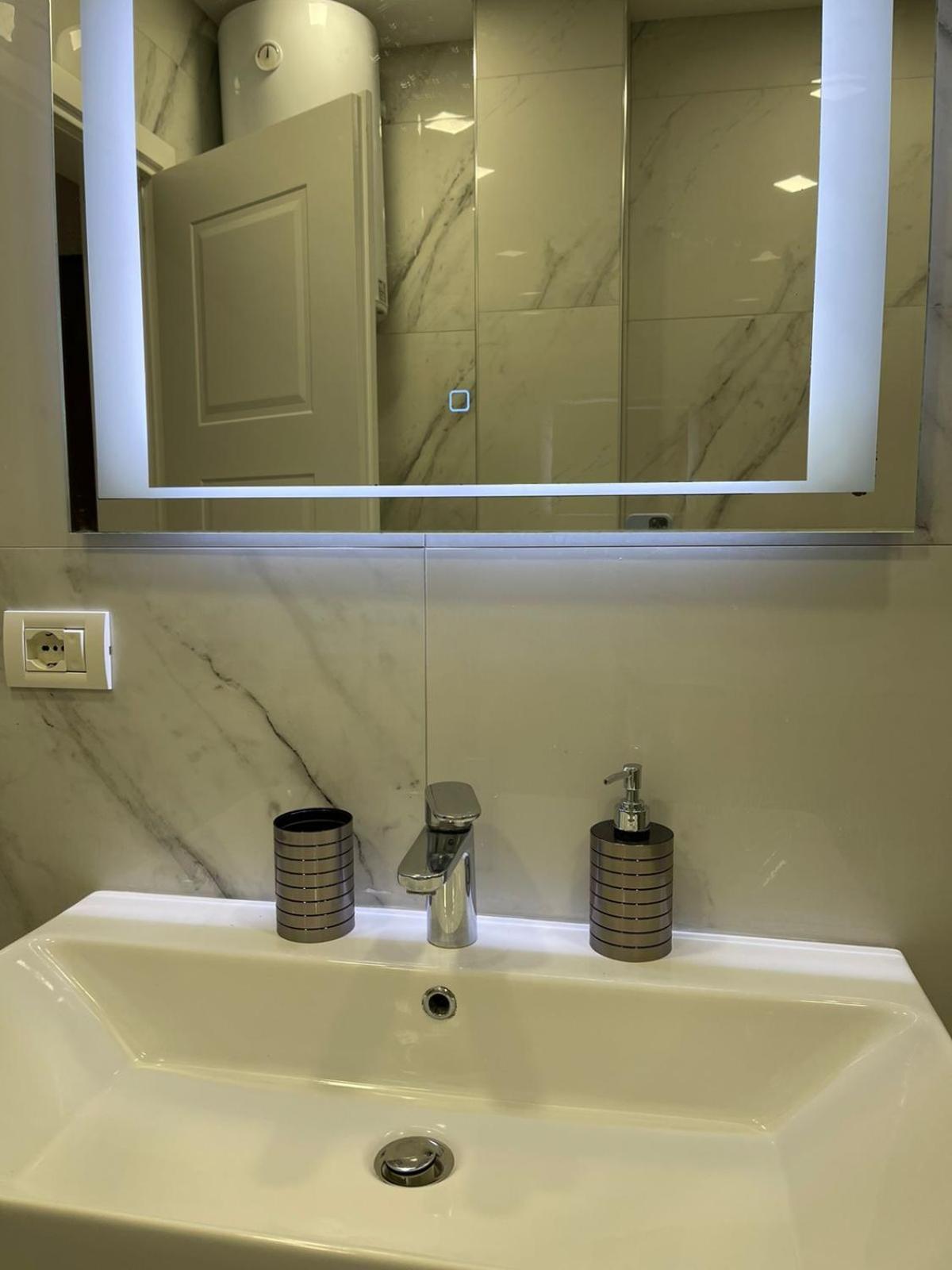 Jur Apartment Дуррес Экстерьер фото
